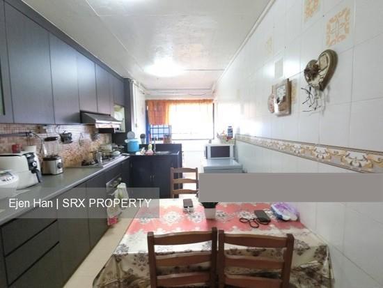 Blk 126 Yishun Street 11 (Yishun), HDB 4 Rooms #213378371